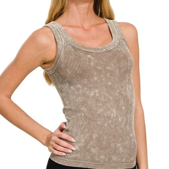 Zenana Sleeveless Stone Washed Reversible Seamless Ribbed Tank Tops L/XL Set 4 - Picture 3 of 7